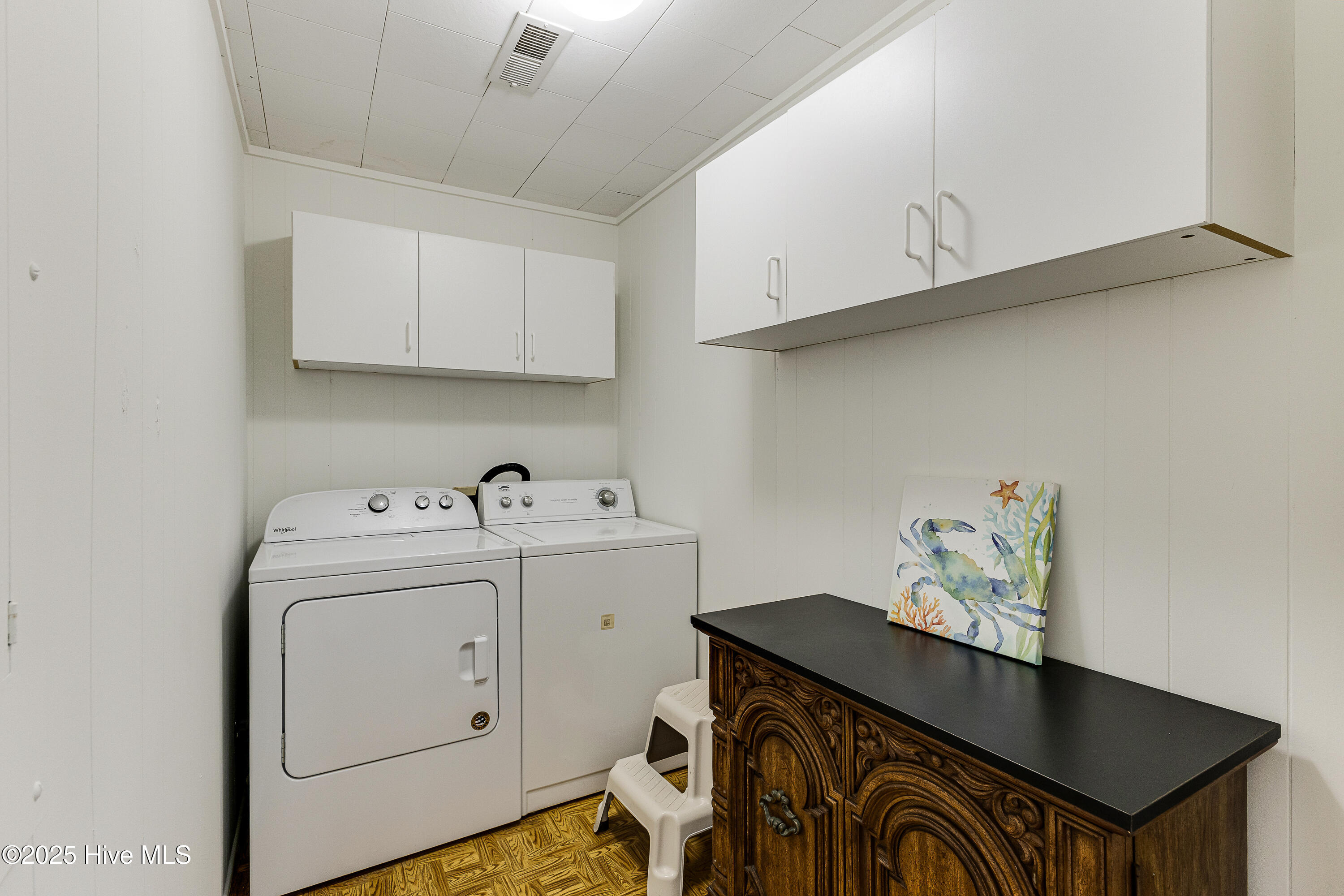 317 Sand Piper Lane Holden Beach, NC 28462 - Photo 13 of 26 317 Sandpiper-10