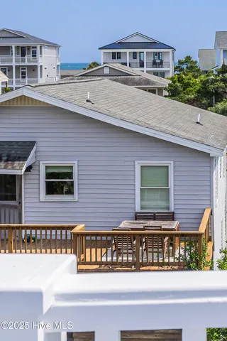 $589,900 | 317 Sand Piper Lane, Holden Beach, NC 28462