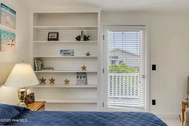 $589,900 | 317 Sand Piper Lane, Holden Beach, NC 28462