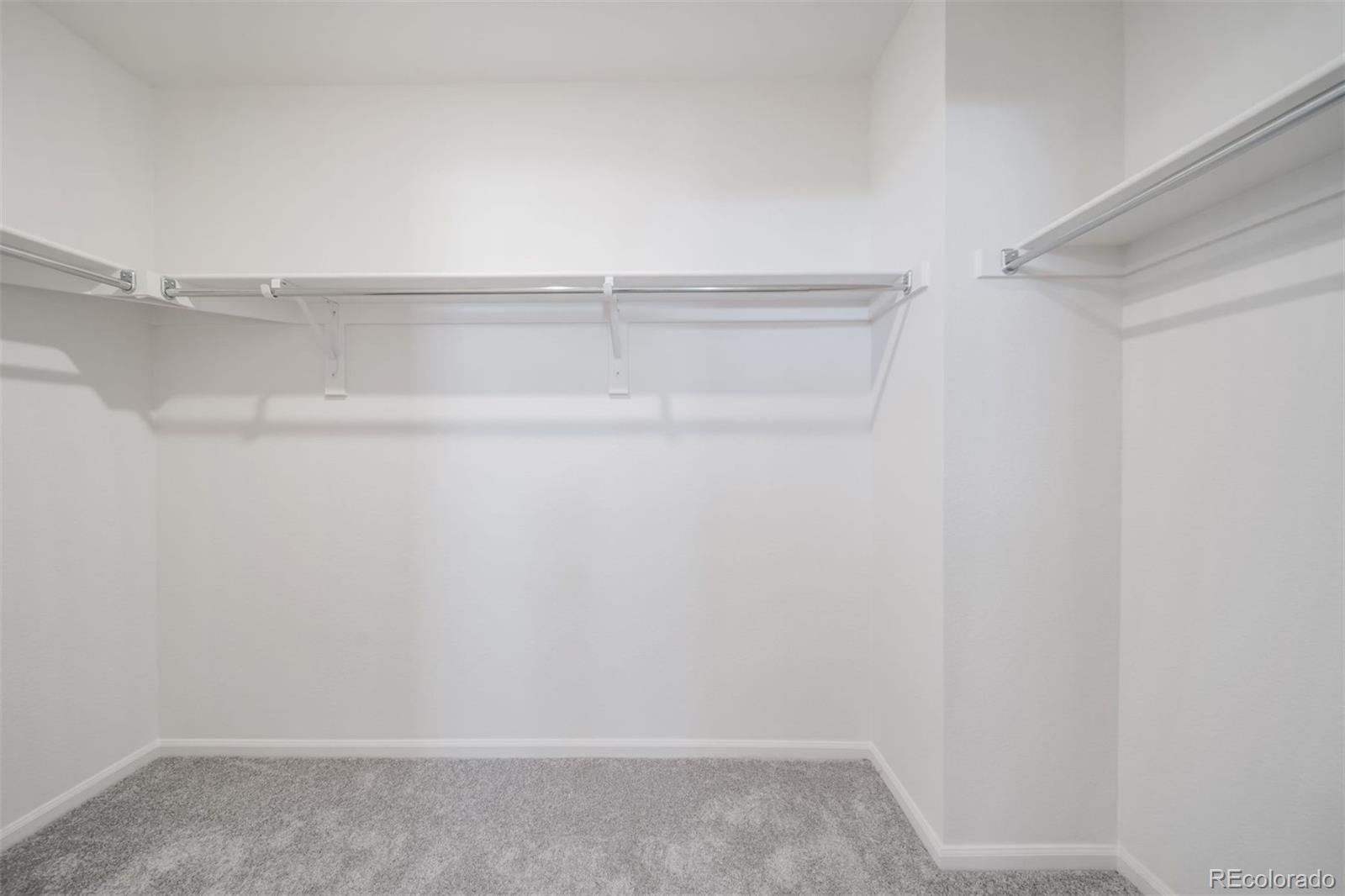 3915 North Rome Street Aurora, CO 80019 - Photo 20 of 34