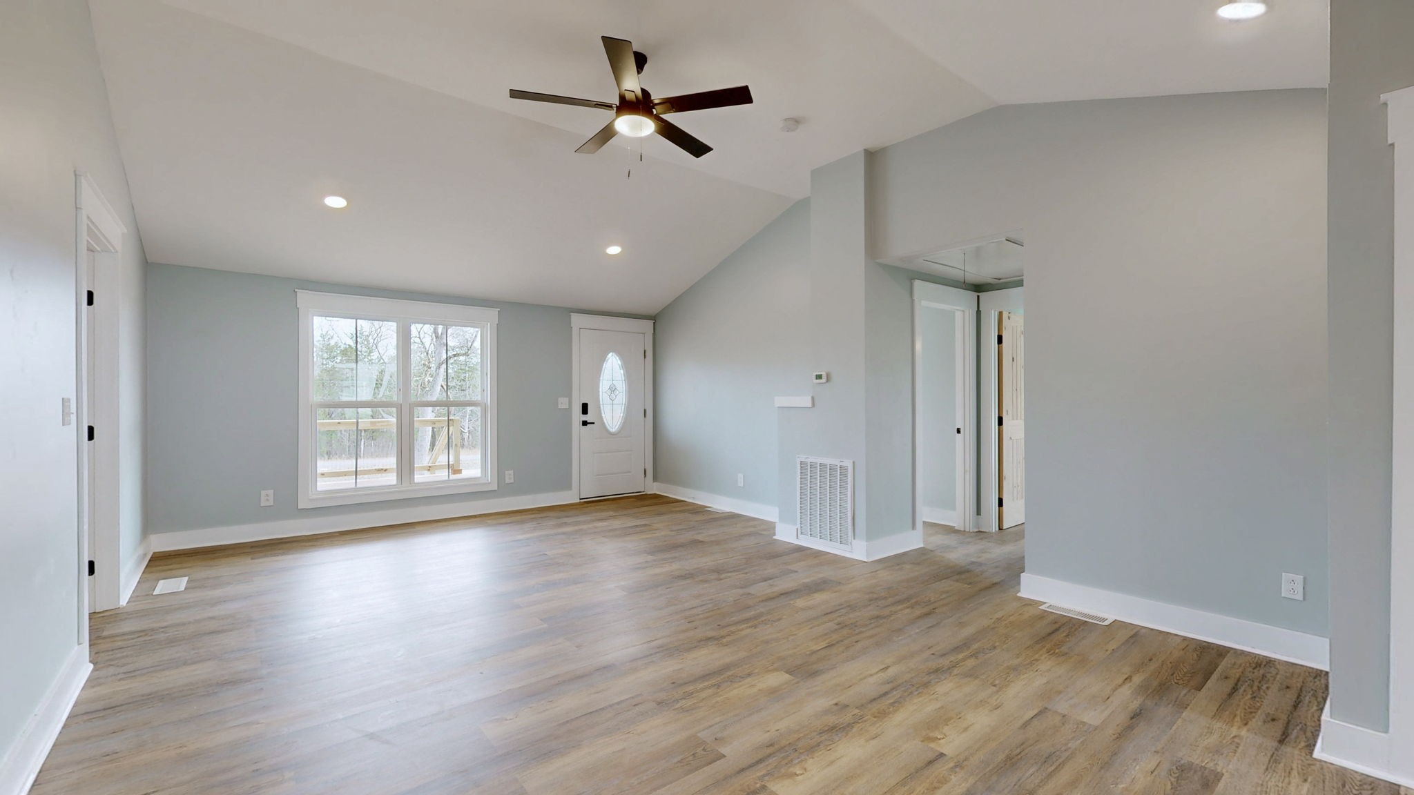 94 Bond Road Lebanon, TN 37090 - Photo 10 of 32 a view of empty room with wooden floor and fan