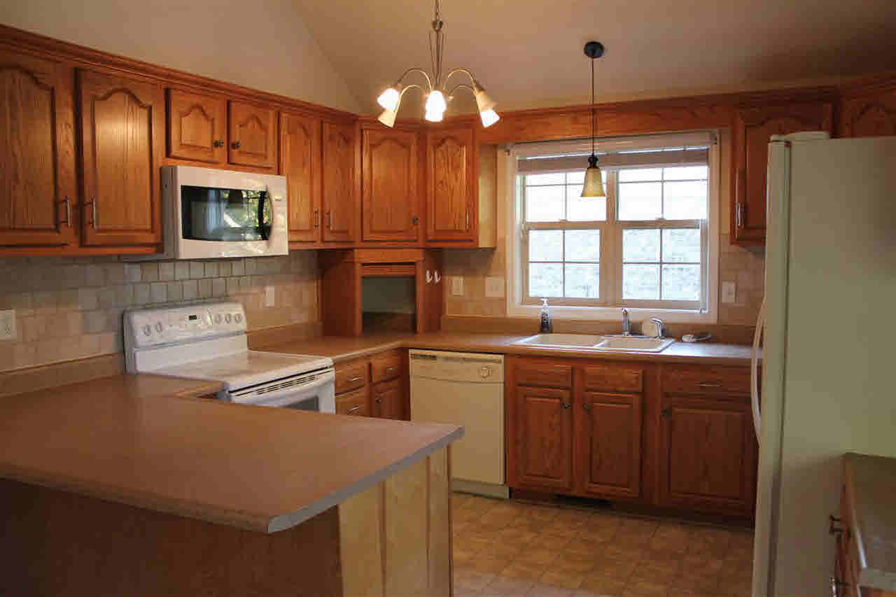 4408 West Petty Road Muncie, IN 47304 - Photo 2 of 18 Gallery Image 2