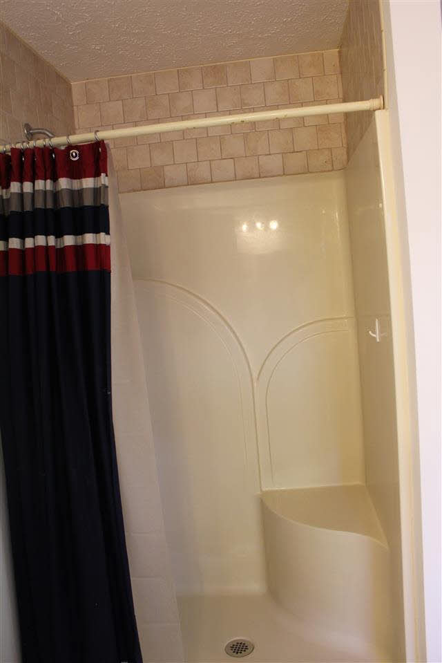 4408 West Petty Road Muncie, IN 47304 - Photo 14 of 18 Gallery Image 14