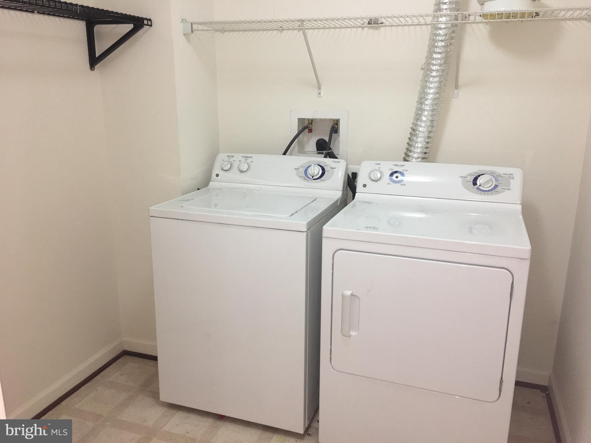 9609 Davison Road Baltimore, MD 21220 - Photo 19 of 21 a utility room with dryer and washer