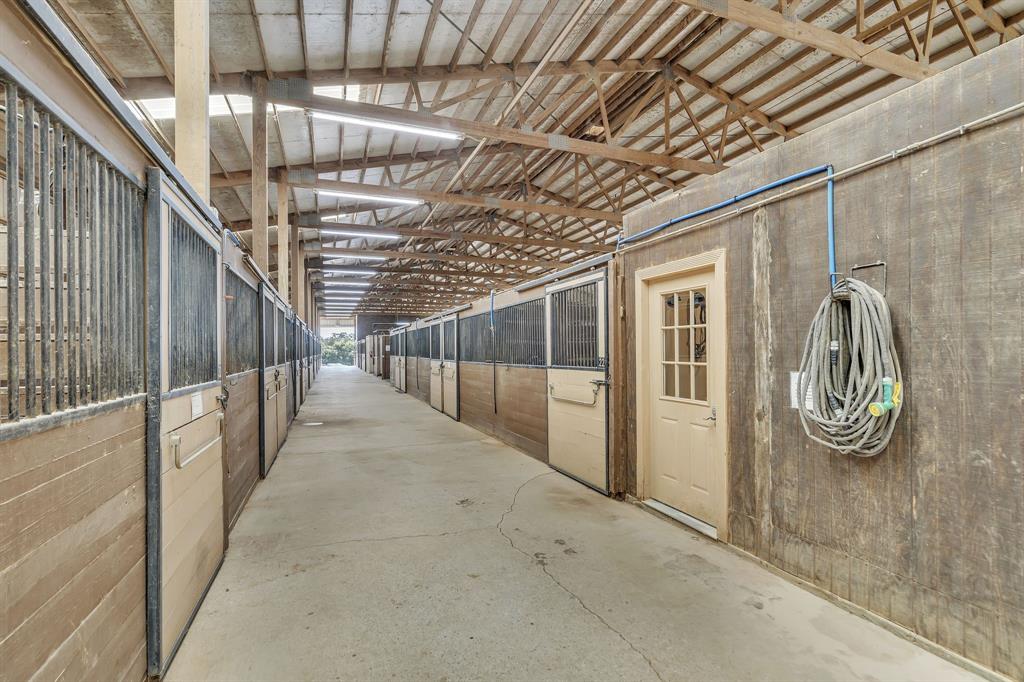 7950 Cross Timbers Road Flower Mound, TX 75022 - Photo 13 of 37 a view of entryway