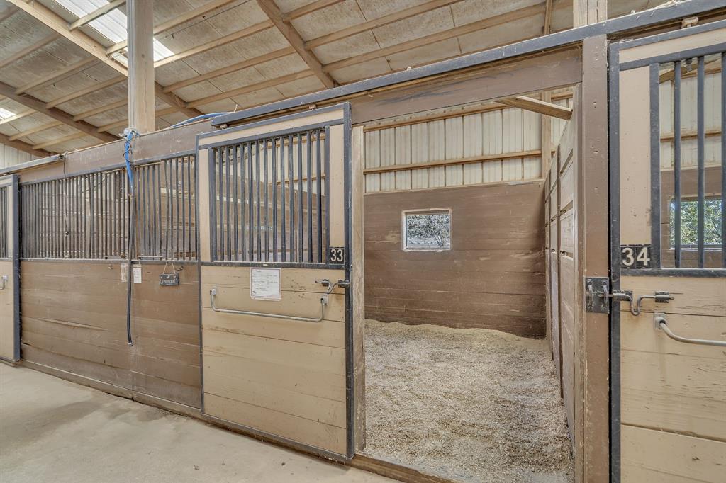 7950 Cross Timbers Road Flower Mound, TX 75022 - Photo 22 of 37 a bathroom with a shower
