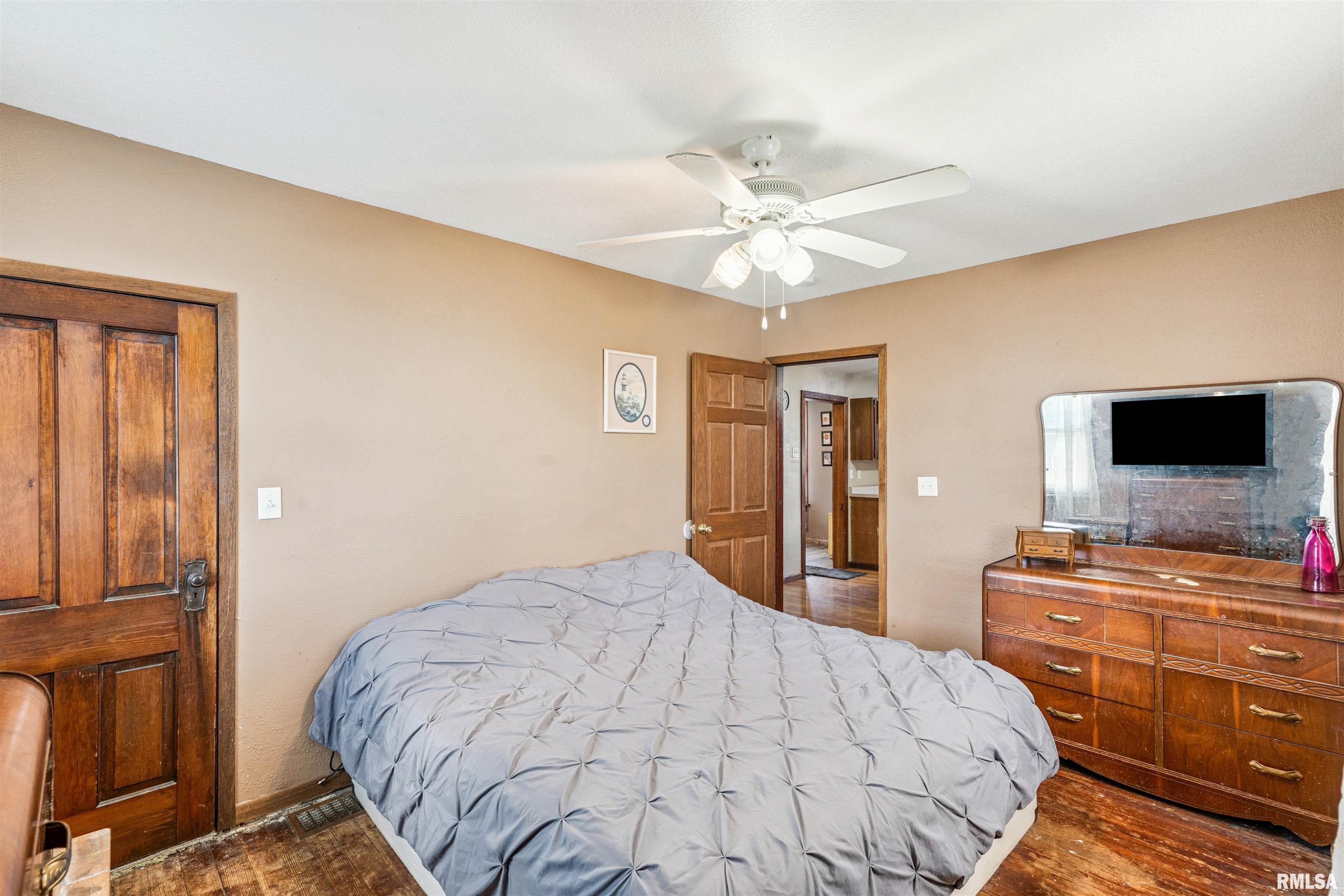 705 5th Street Lowden, IA 52255 - Photo 14 of 29 Gallery Image 14