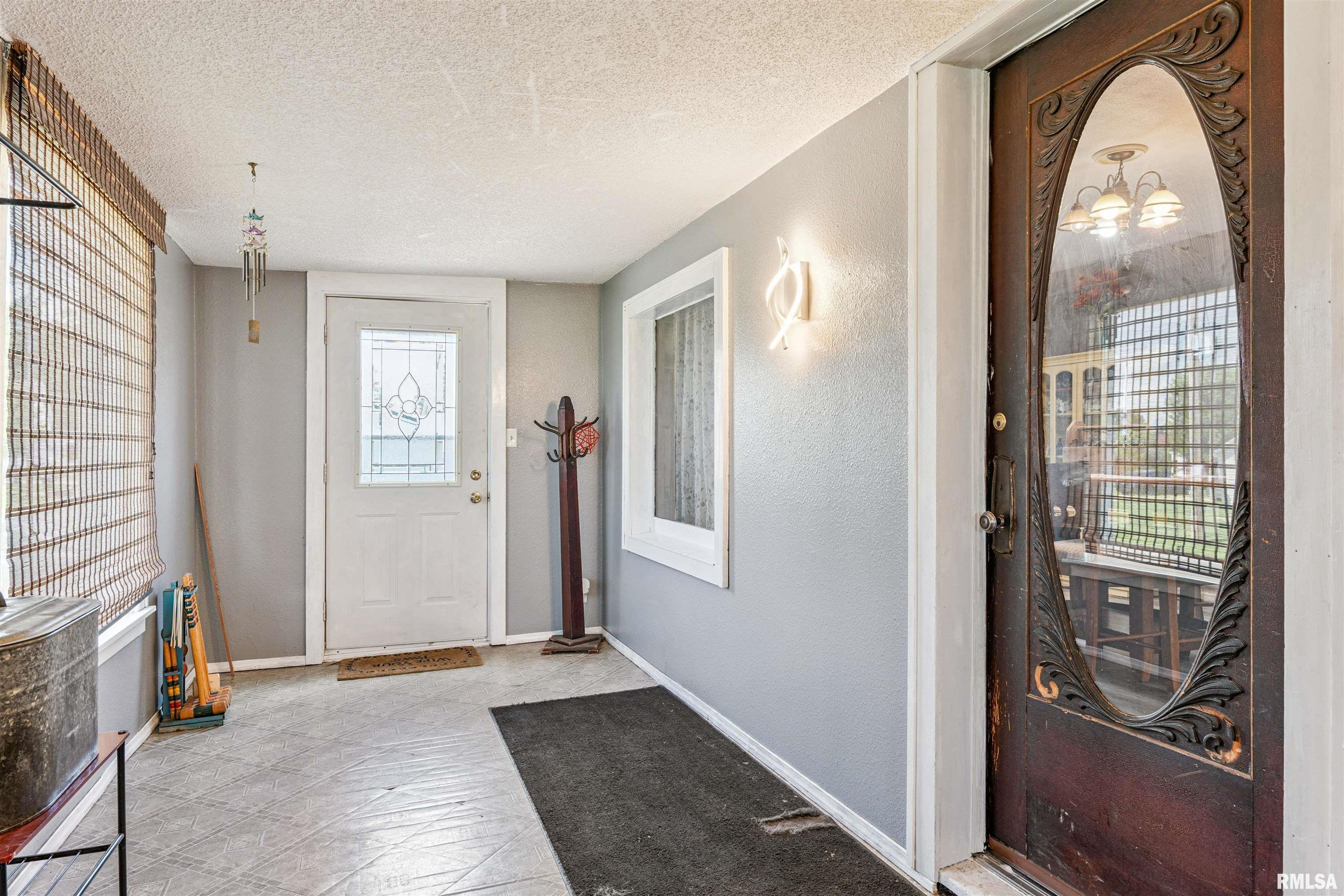 705 5th Street Lowden, IA 52255 - Photo 4 of 29 Gallery Image 4
