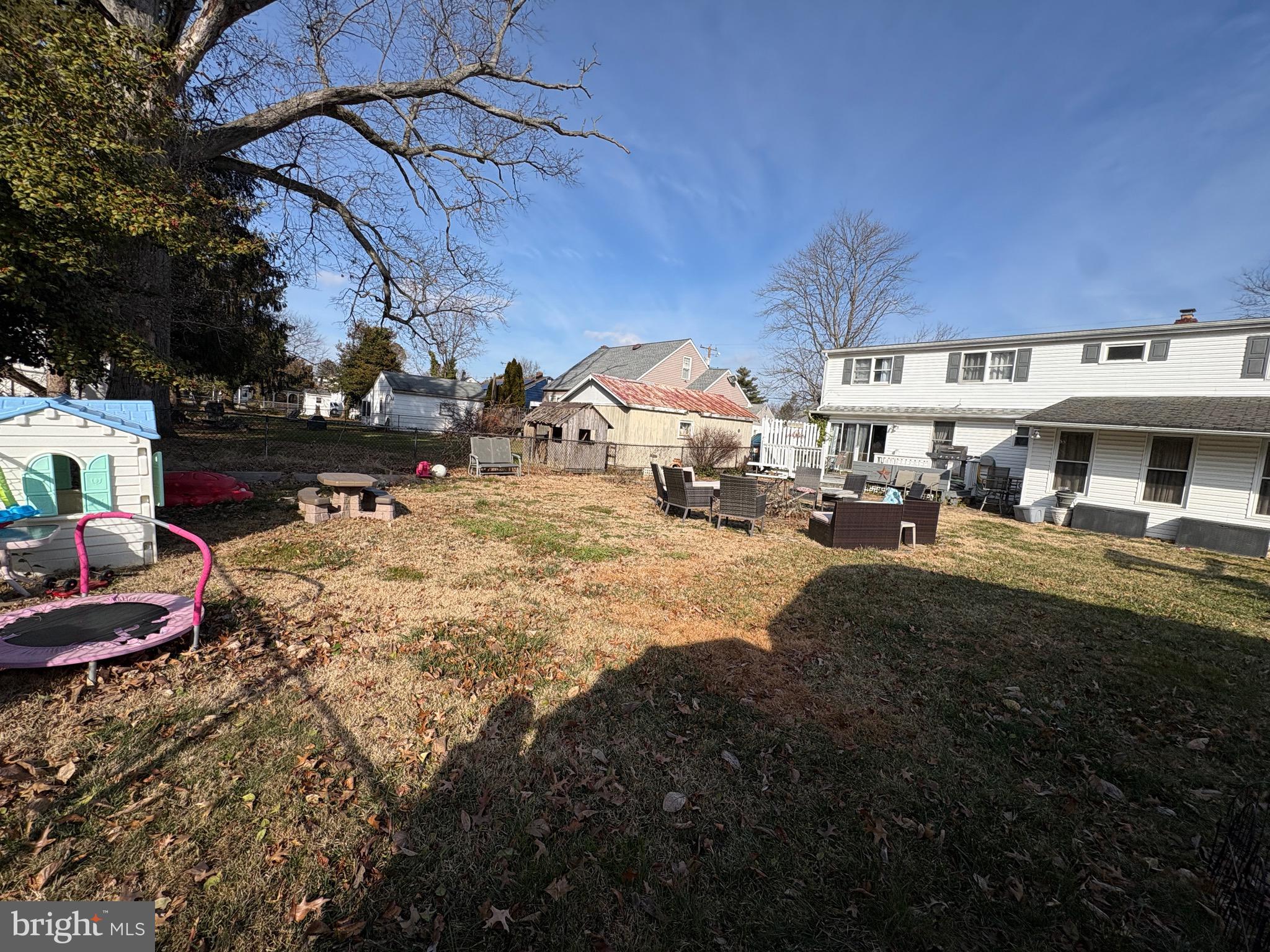 57 Union Street Pennsville, NJ 08070 - Photo 23 of 24 a view of a yard with cars