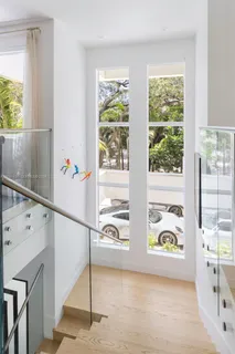 $4,750,000 | 3901 Kumquat Avenue, Miami, FL 33133