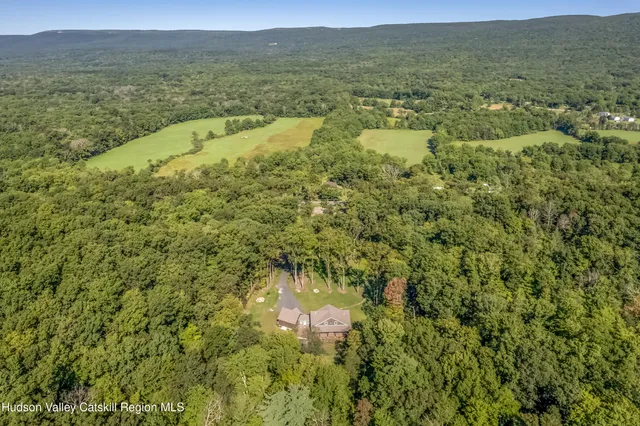 $899,000 | 621 Decker Road, Wallkill, NY 12589