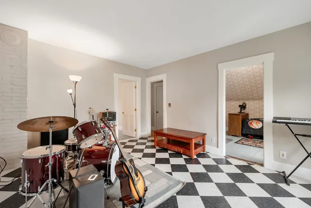 $370,000 | 11 Summer Street, Barre Town, VT 05649