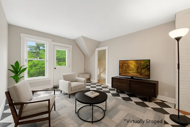 $370,000 | 11 Summer Street, Barre Town, VT 05649