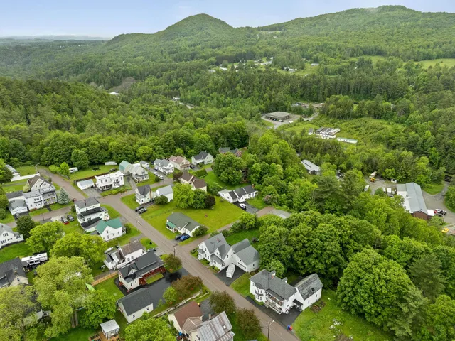 $370,000 | 11 Summer Street, Barre Town, VT 05649