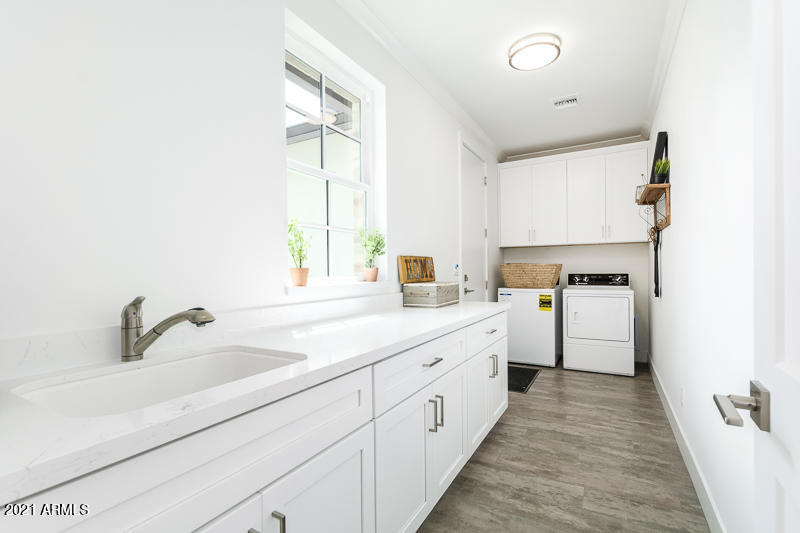 3820 East Piccadilly Road Phoenix, AZ 85018 - Photo 23 of 25 34-Clarendon