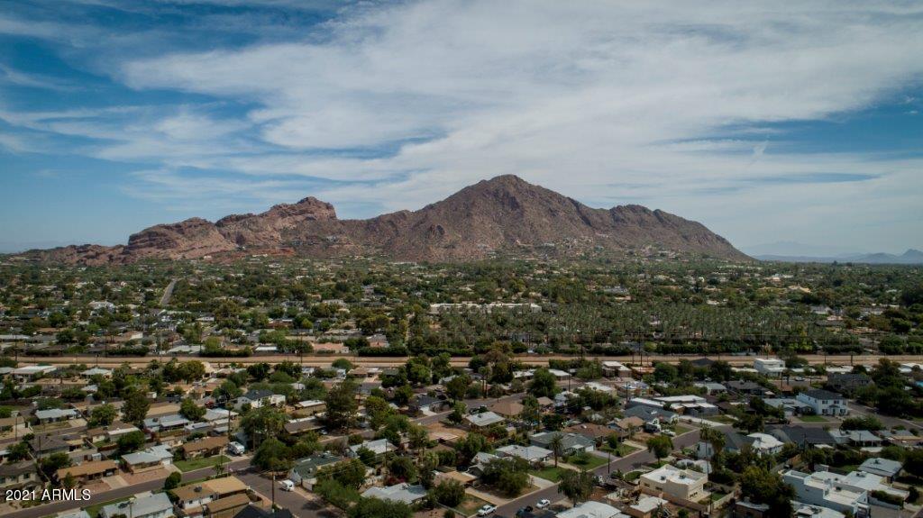 3820 East Piccadilly Road Phoenix, AZ 85018 - Photo 24 of 25 25 Camelback Mtn LoRes