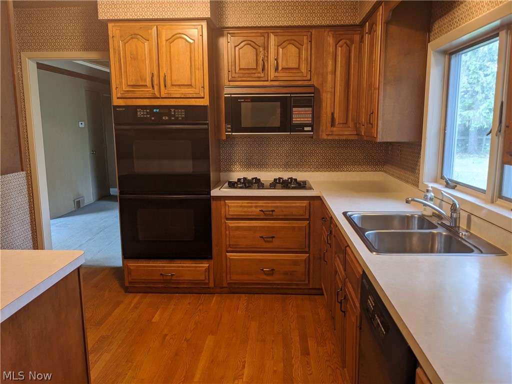 34905 Martin Road Willoughby Hills, OH 44094 - Photo 10 of 20 Gallery Image 10