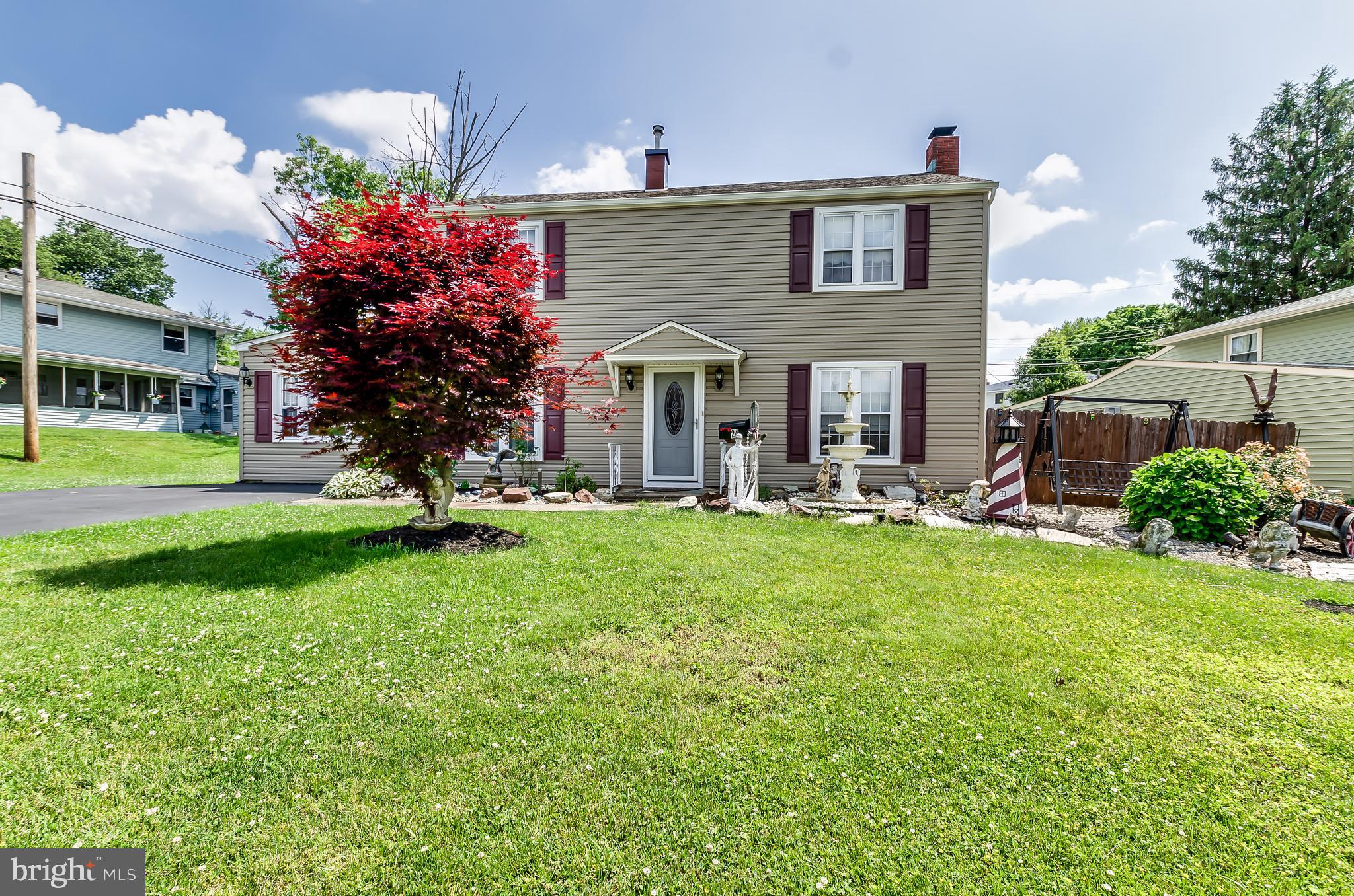 24 Trim Road Levittown, PA 19056 - Photo 2 of 21 Gallery Image 2
