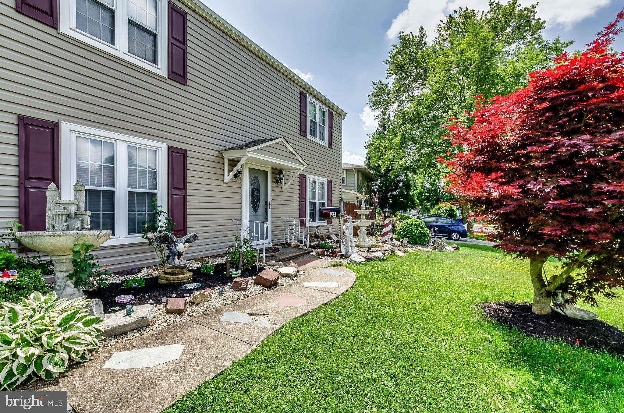 24 Trim Road Levittown, PA 19056 - Photo 3 of 21 Gallery Image 3