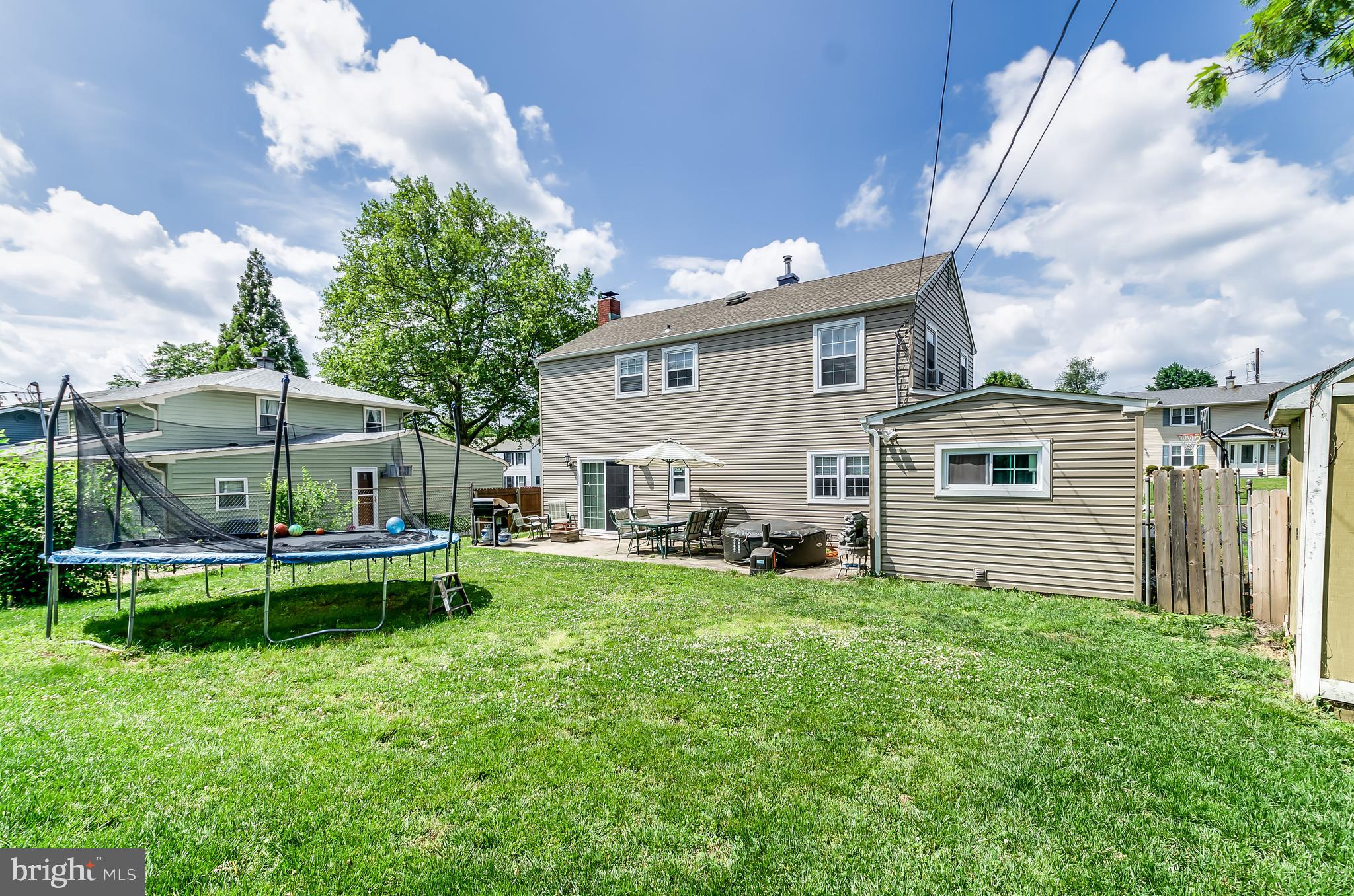 24 Trim Road Levittown, PA 19056 - Photo 5 of 21 Gallery Image 5