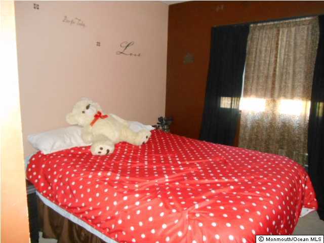 1842 Hinds Road Toms River, NJ 08753 - Photo 10 of 16 Additional Photo