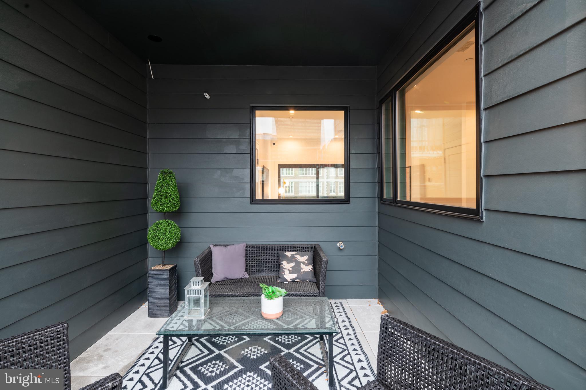 2322 Sansom Street Philadelphia, PA 19103 - Photo 62 of 82 5th Floor Front Patio
