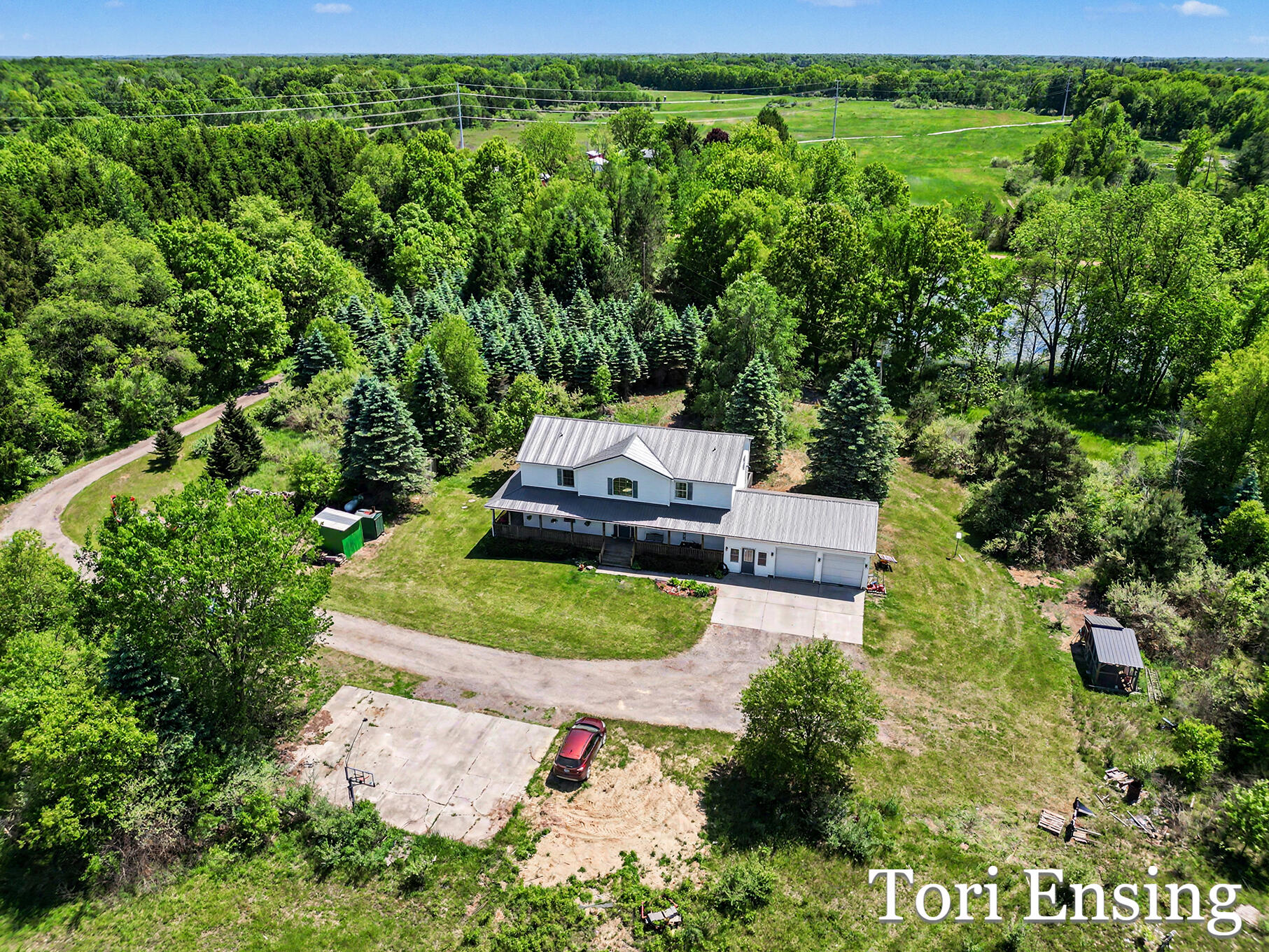 4654 Woods Road Sidney, MI 48885 - Photo 37 of 42 DJI_0550
