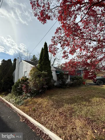 $299,000 | 2732 Old Welsh Road, Willow Grove, PA 19090