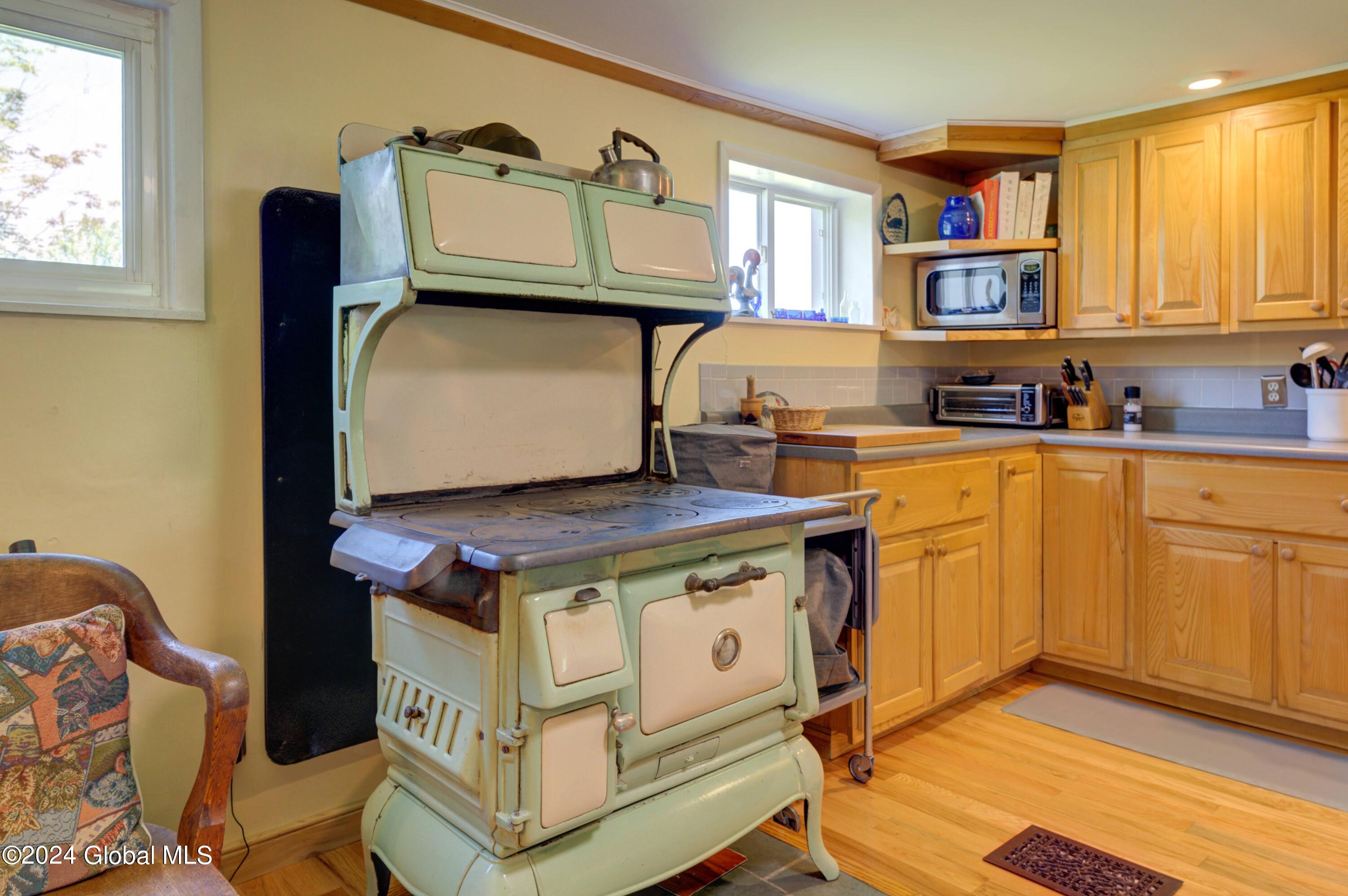 575 West Lykers Road Root, NY 12166 - Photo 9 of 89 575 W Lykers Rd -9