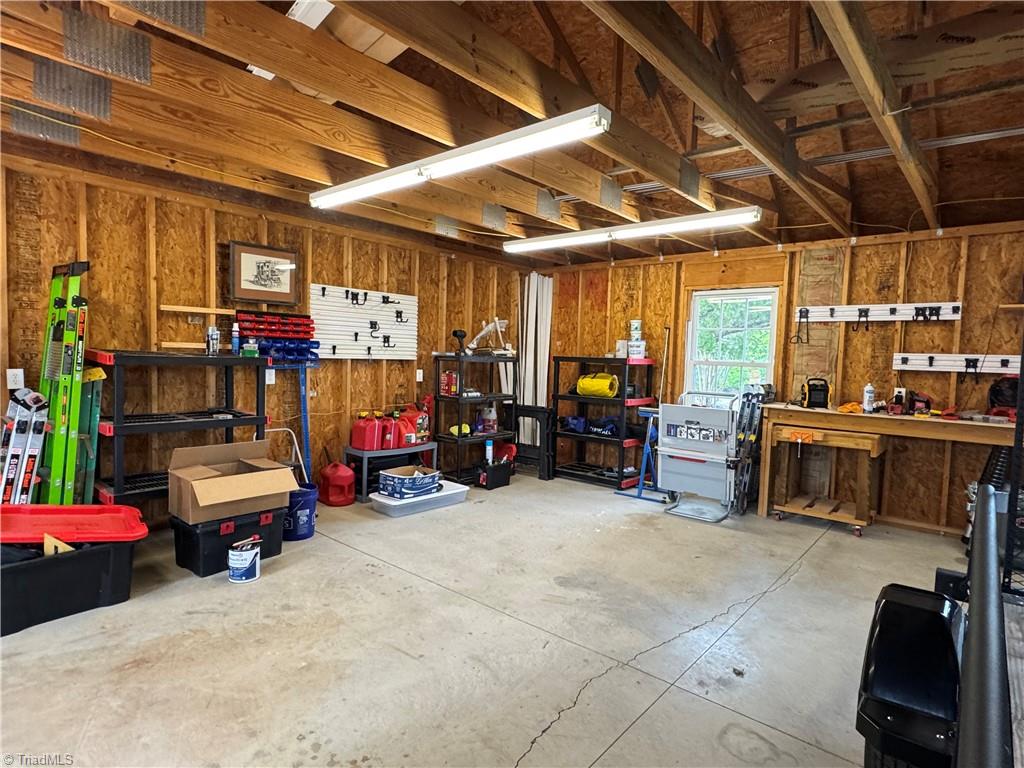 2770 Farmer Road Denton, NC 27239 - Photo 31 of 45