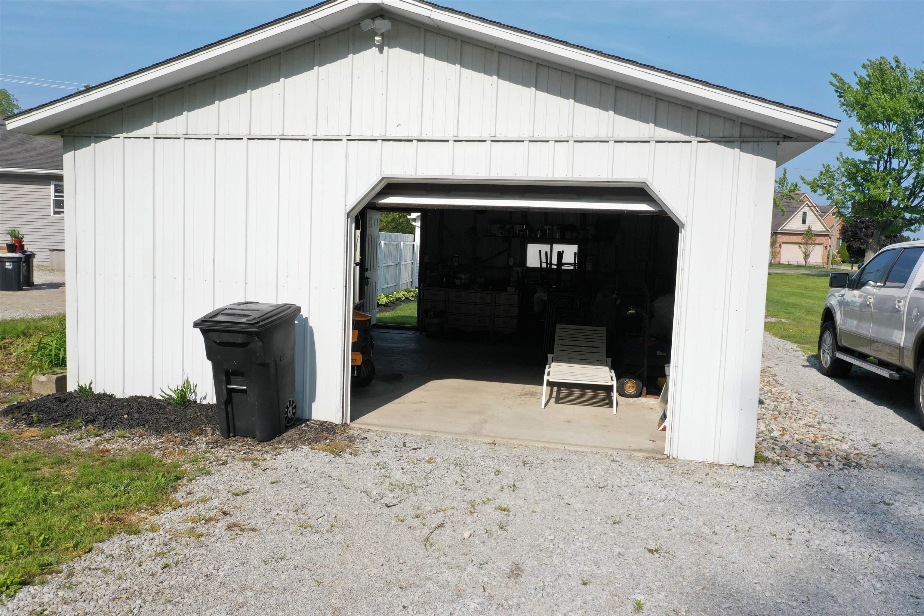 6625 Lakeshore Road Lakeport, MI 48059 - Photo 41 of 59