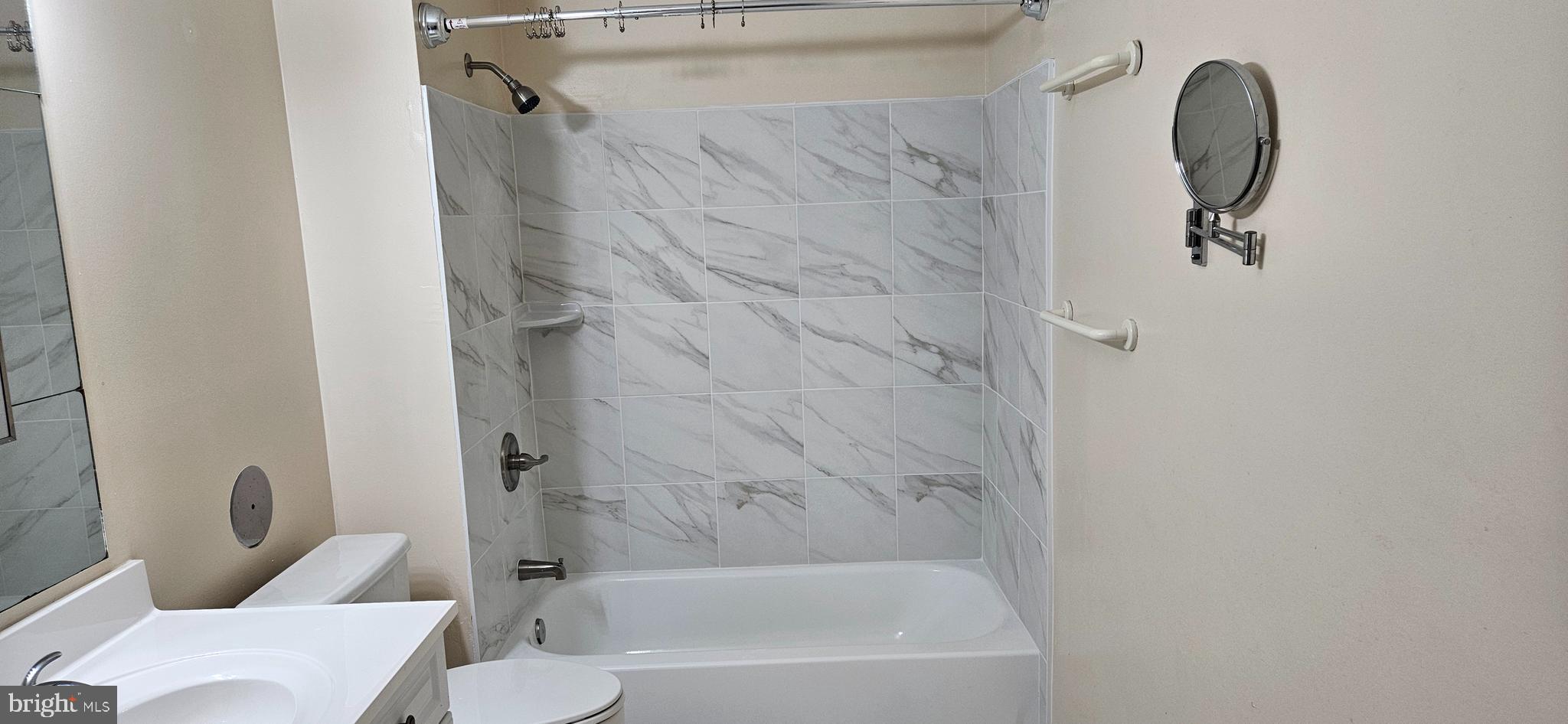 4906 Columbia Road, Unit 4 Columbia, MD 21044 - Photo 9 of 10 Bathroom