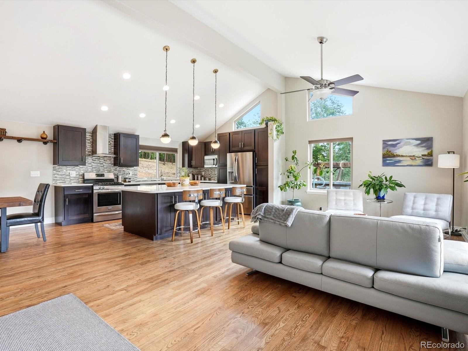 8025 South Wagon Wheel Road Morrison, CO 80465 - Photo 4 of 41