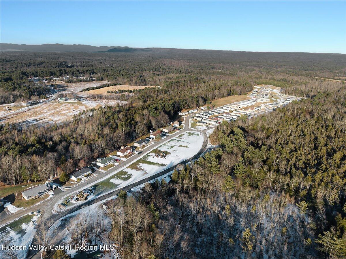 185 Old State Road, Unit 55 Broadalbin, NY 12025 - Photo 29 of 62 07-DJI_20251222145145_0413_D