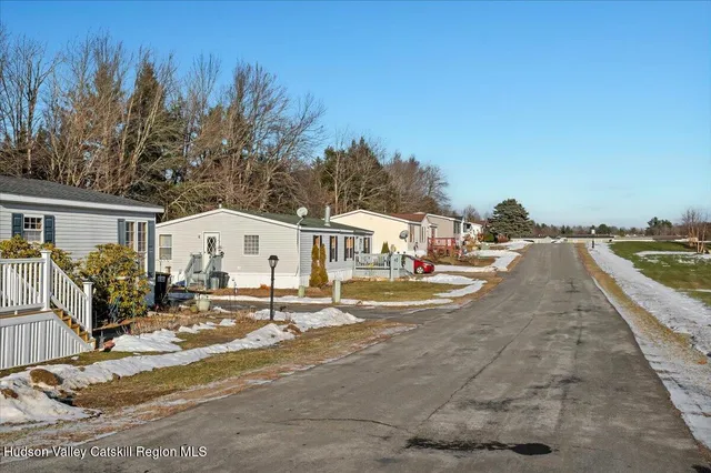 a view of the terrace of a house