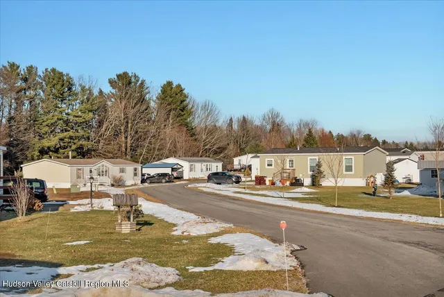 $99,900 | 185 Old State Road, Unit 55, Broadalbin, NY 12025