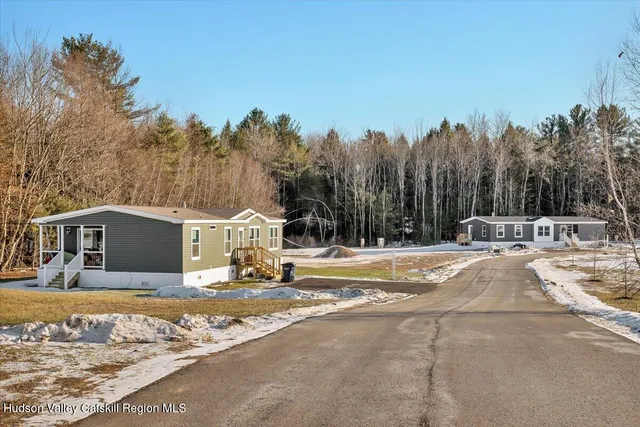 $99,900 | 185 Old State Road, Unit 55, Broadalbin, NY 12025