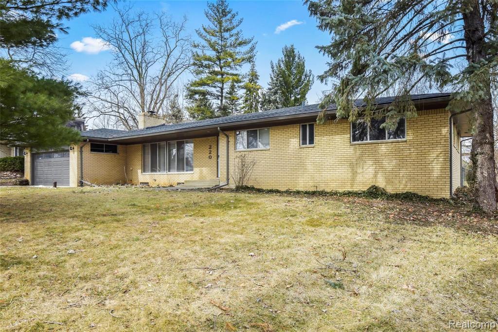 220 Boyken Road Rochester Hills, MI 48307 - Photo 4 of 24