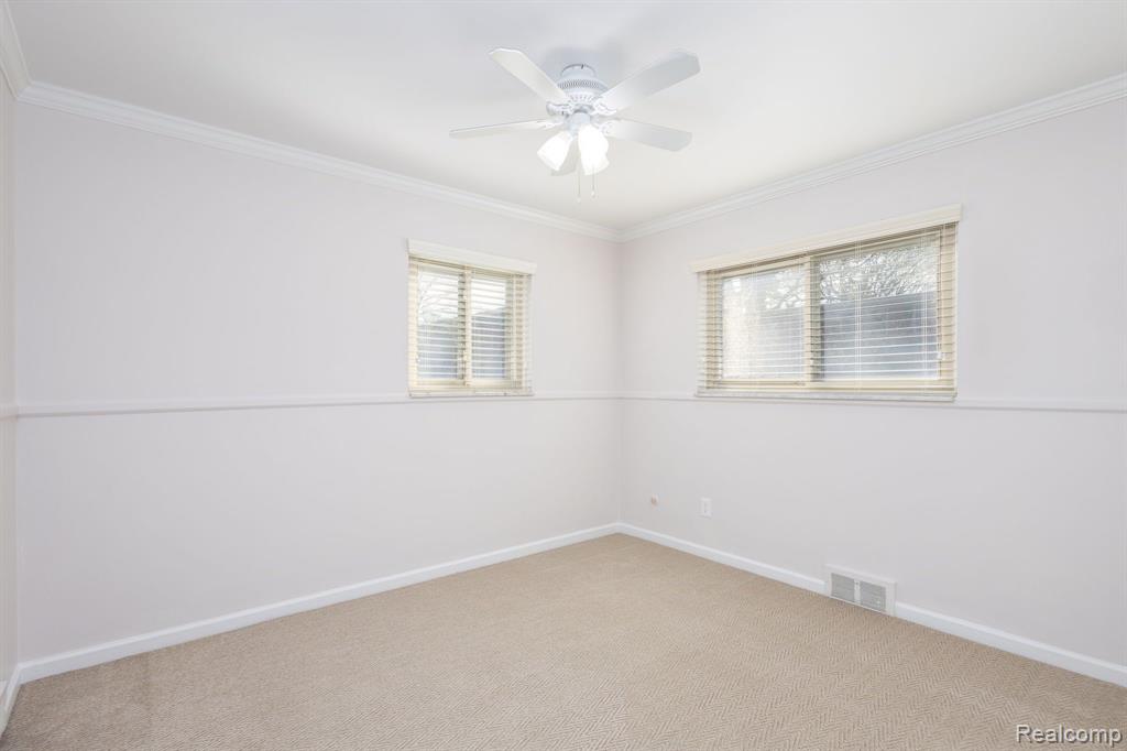 928 North Adams Road, Unit 2 Birmingham, MI 48009 - Photo 11 of 23