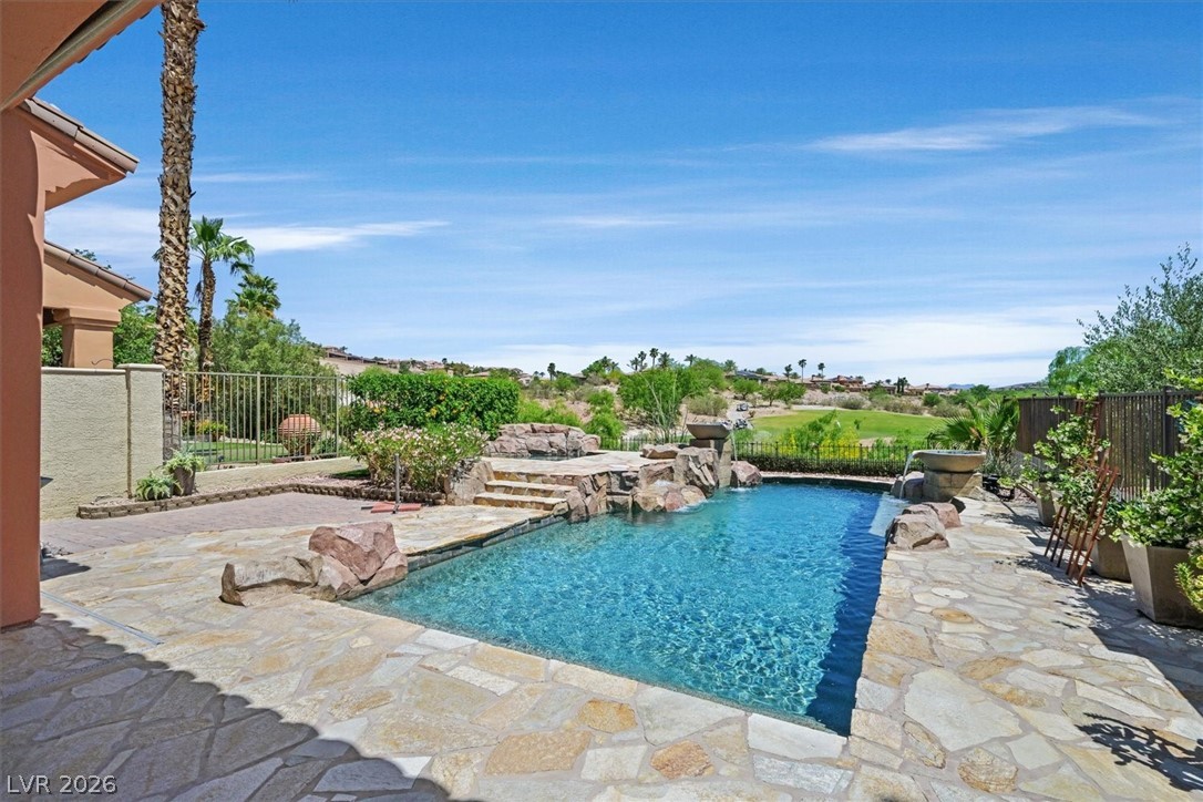 12 Vía Ravello Henderson, NV 89011 - Photo 33 of 70 pool