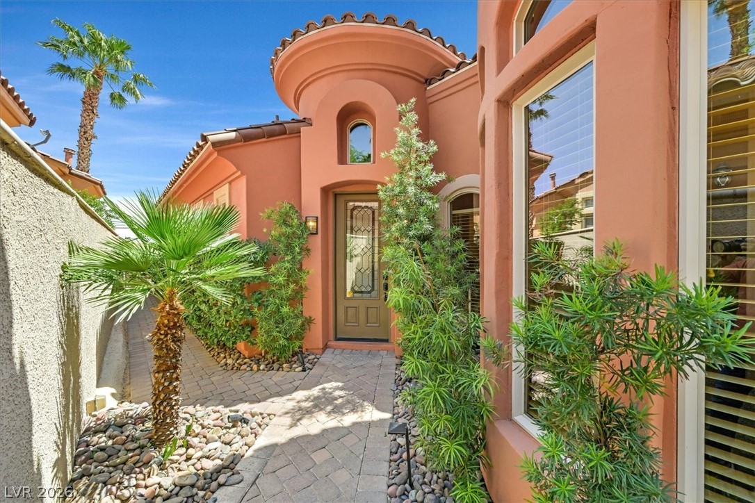 12 Vía Ravello Henderson, NV 89011 - Photo 4 of 70 courtyard entry