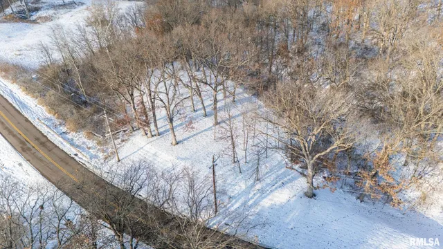 $73,900 | 3041 Zion Oaks Road, Pekin, IL 61554