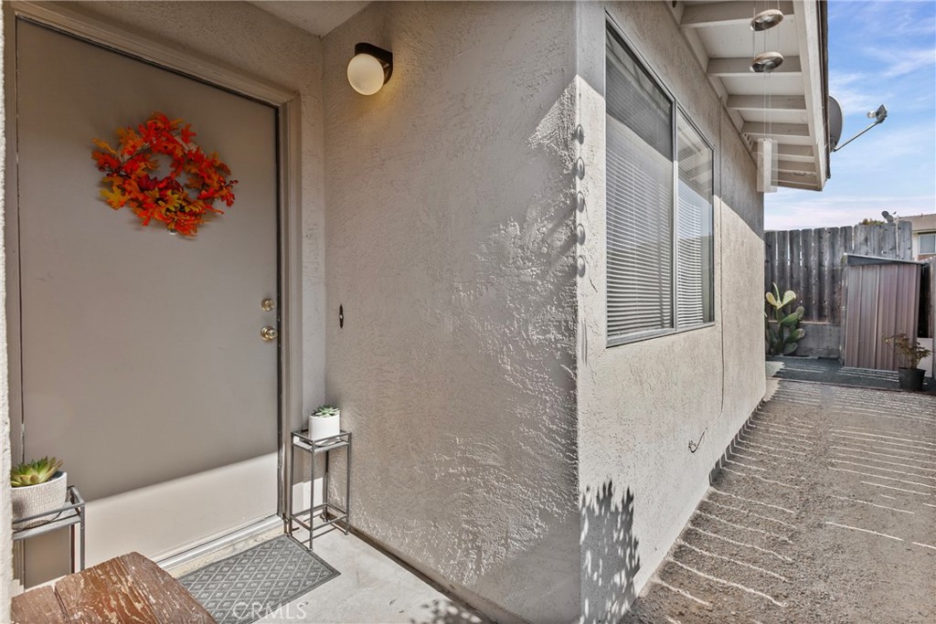 1401 21st Street Oceano, CA 93445 - Photo 17 of 32 1417 front door