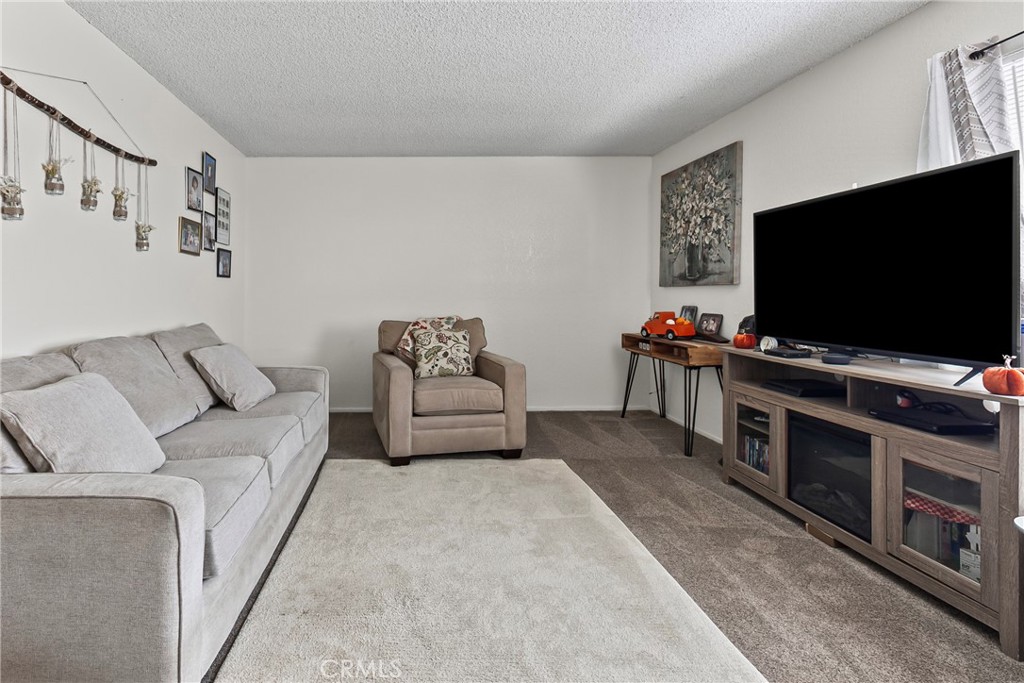 1401 21st Street Oceano, CA 93445 - Photo 19 of 32 1417 living room