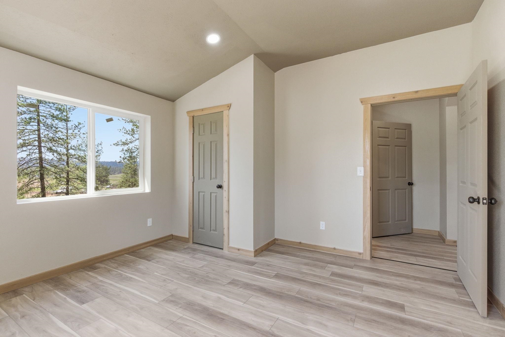 4250 Highway 231 Springdale, WA 99173 - Photo 22 of 36