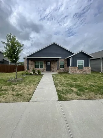 $2,295 | 4012 Dayton Drive, Forney, TX 75126