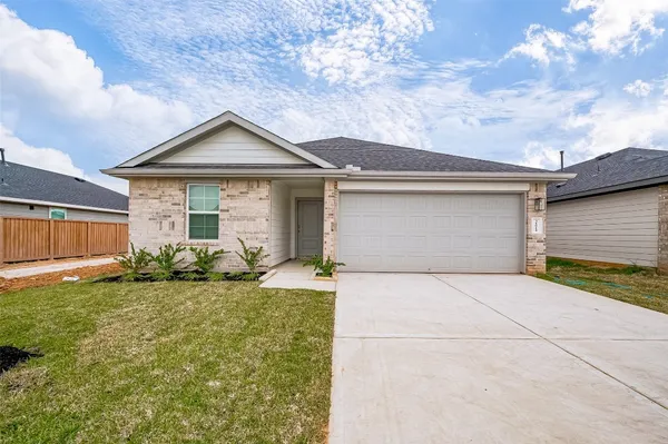 $2,250 | 31038 Brightwell Bend, Fulshear, TX 77441