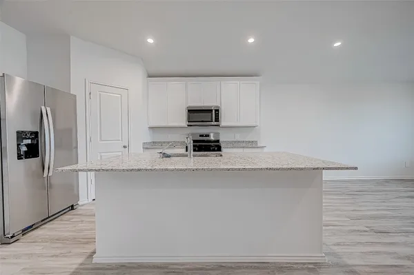 $2,250 | 31038 Brightwell Bend, Fulshear, TX 77441