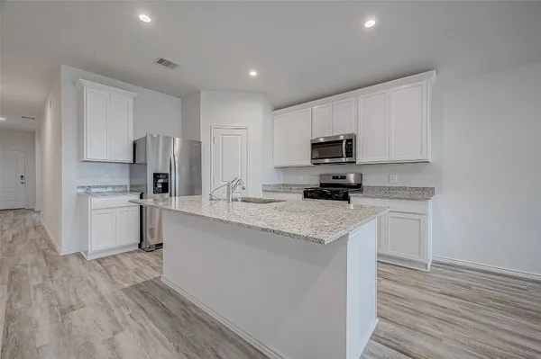 $2,250 | 31038 Brightwell Bend, Fulshear, TX 77441