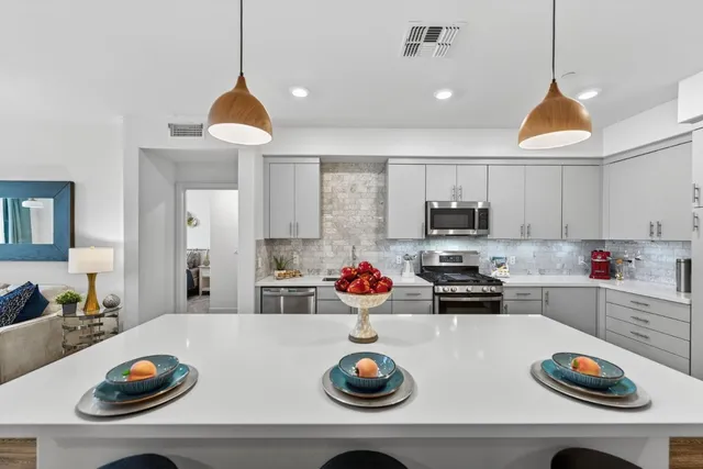 $844,000 | 5925 Charlotte Drive, Unit 408, San Jose, CA 95123